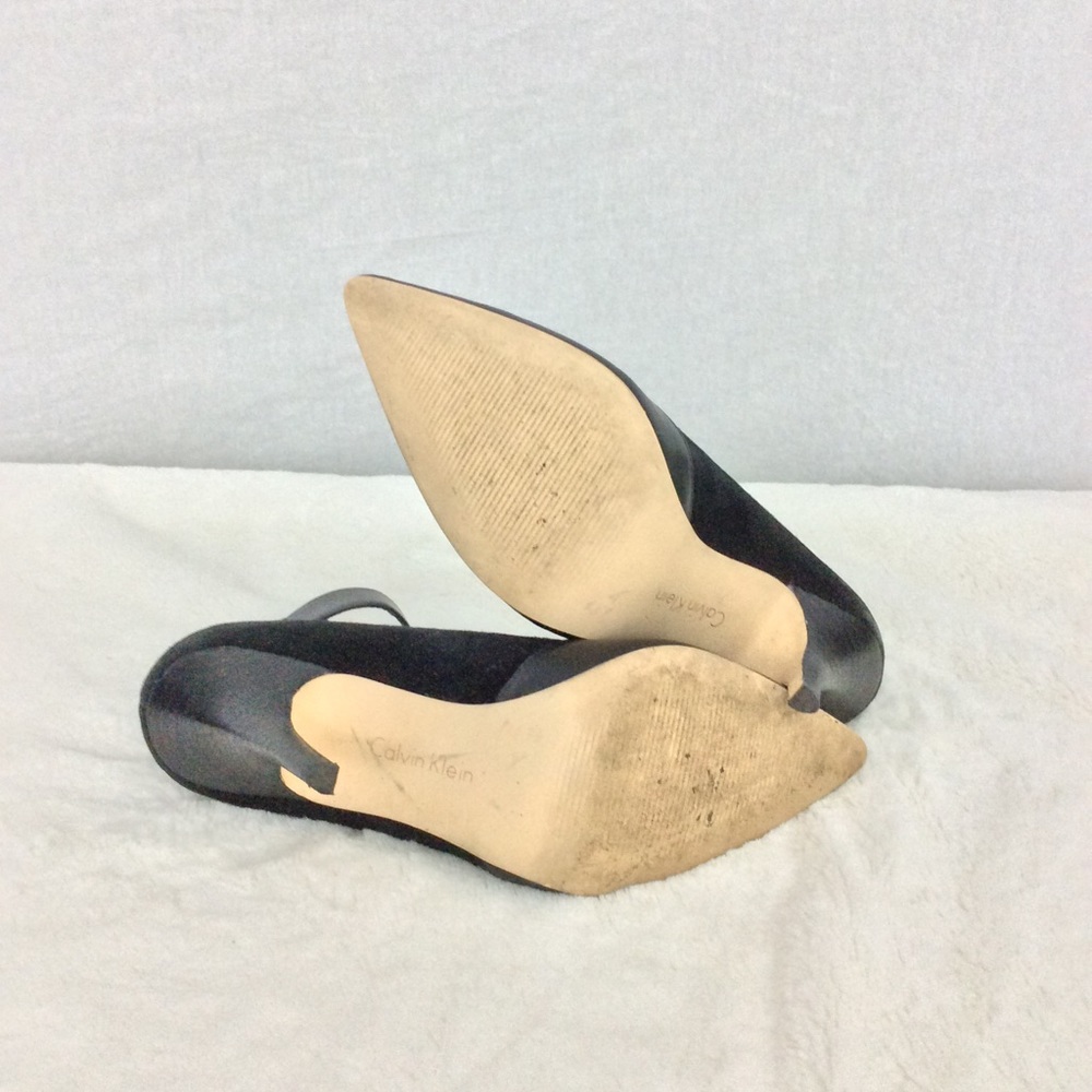 Calvin Klein Nasia Black Pump - Picture 3 of 3